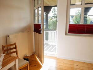 Interior - Apartment 'Wennetal' with Shared Terrace, Shared Garden and Wi-Fi (Schmallenberg)