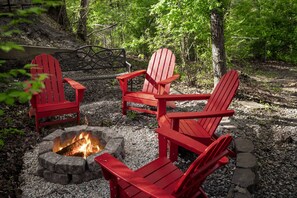 Property grounds - Forest cabin w/ spacious deck (Gerrardstown)