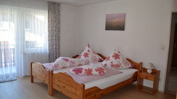 2 chambres, fer et planche Ă repasser, Wi-Fi gratuit, draps fournis