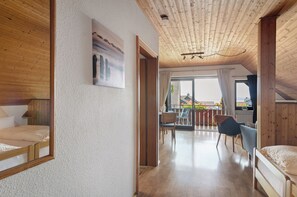 1 camera, ferro/asse da stiro, Wi-Fi gratuito, lenzuola