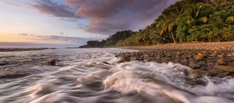 3-bedroom house in charming Uvita with WiFi, AC