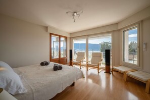 4 bedrooms, free WiFi