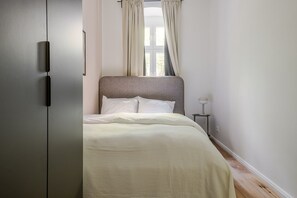 1 chambre, fer et planche à repasser, Wi-Fi, literie fournie