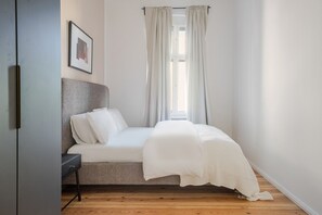 1 quarto, ferros/tábuas de passar roupa, Wi-Fi, roupa de cama