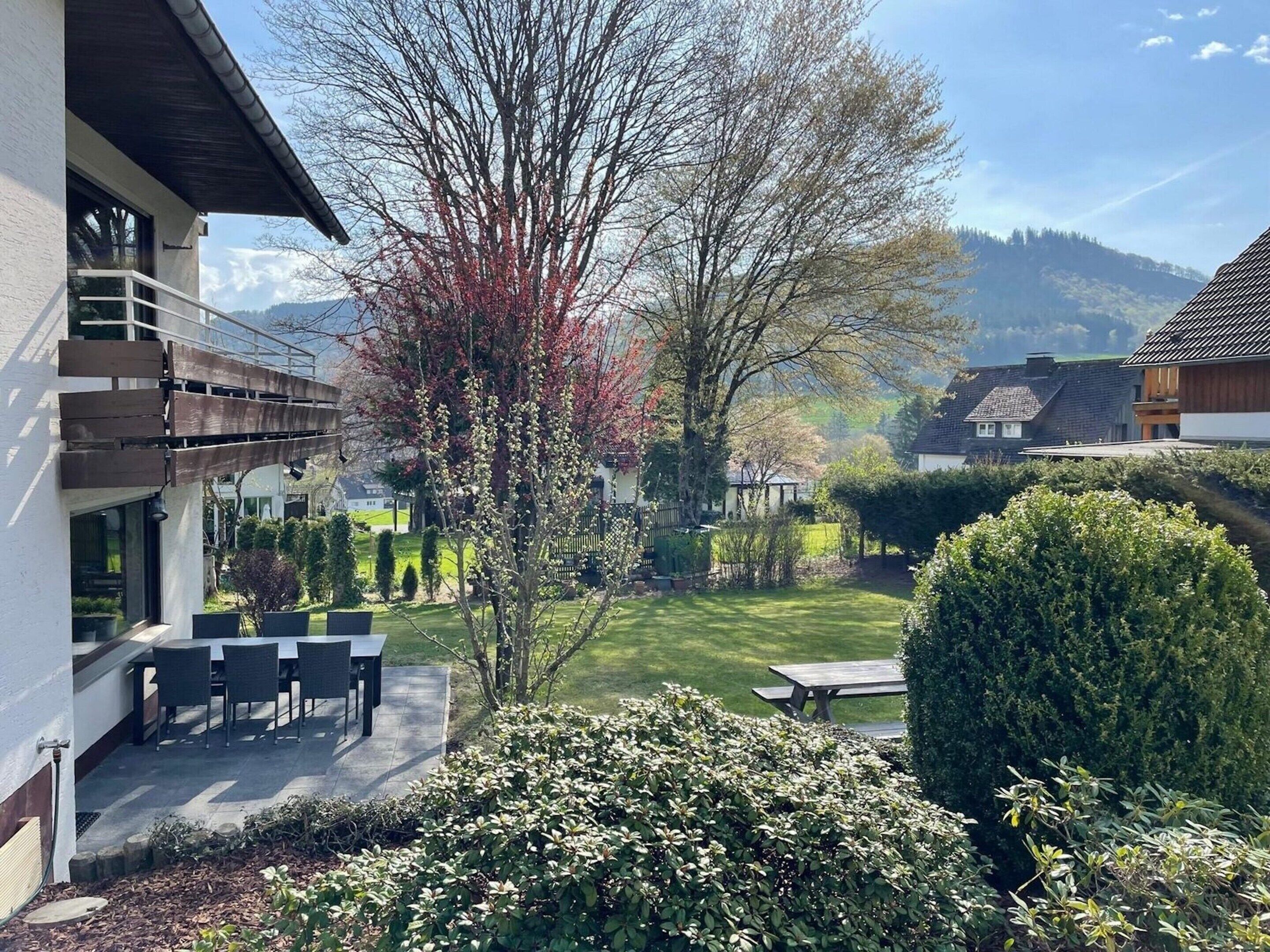 Apartment | Garden