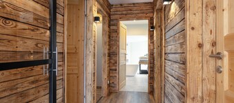 Large holiday apartment right by the ski lift