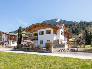 Exterior - 2 Cosy apartments by the ski lift in Westendorf (Westendorf)