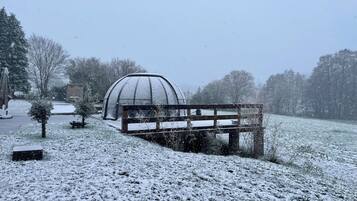 Enceinte de lâhĂ©bergement