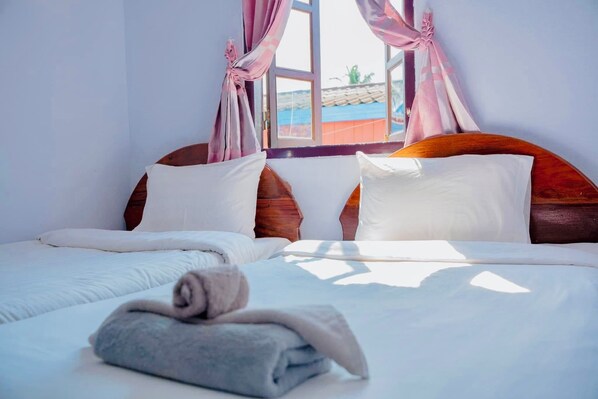 Standard Twin Room | Free WiFi - PP Guesthouse LPB (Luang Prabang)