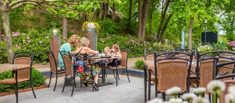 Modern Chalet With Dishwasher, Near Nature Reserve