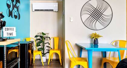 Cozy Motel Stay – 2 Full Beds, Pool & Free Parking