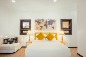 5 slaapkamers, een kluis op de kamer, een bureau