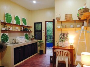 Comfort-Studio, Gartenblick | Eigene Küche | Kochgeschirr/Geschirr/Besteck