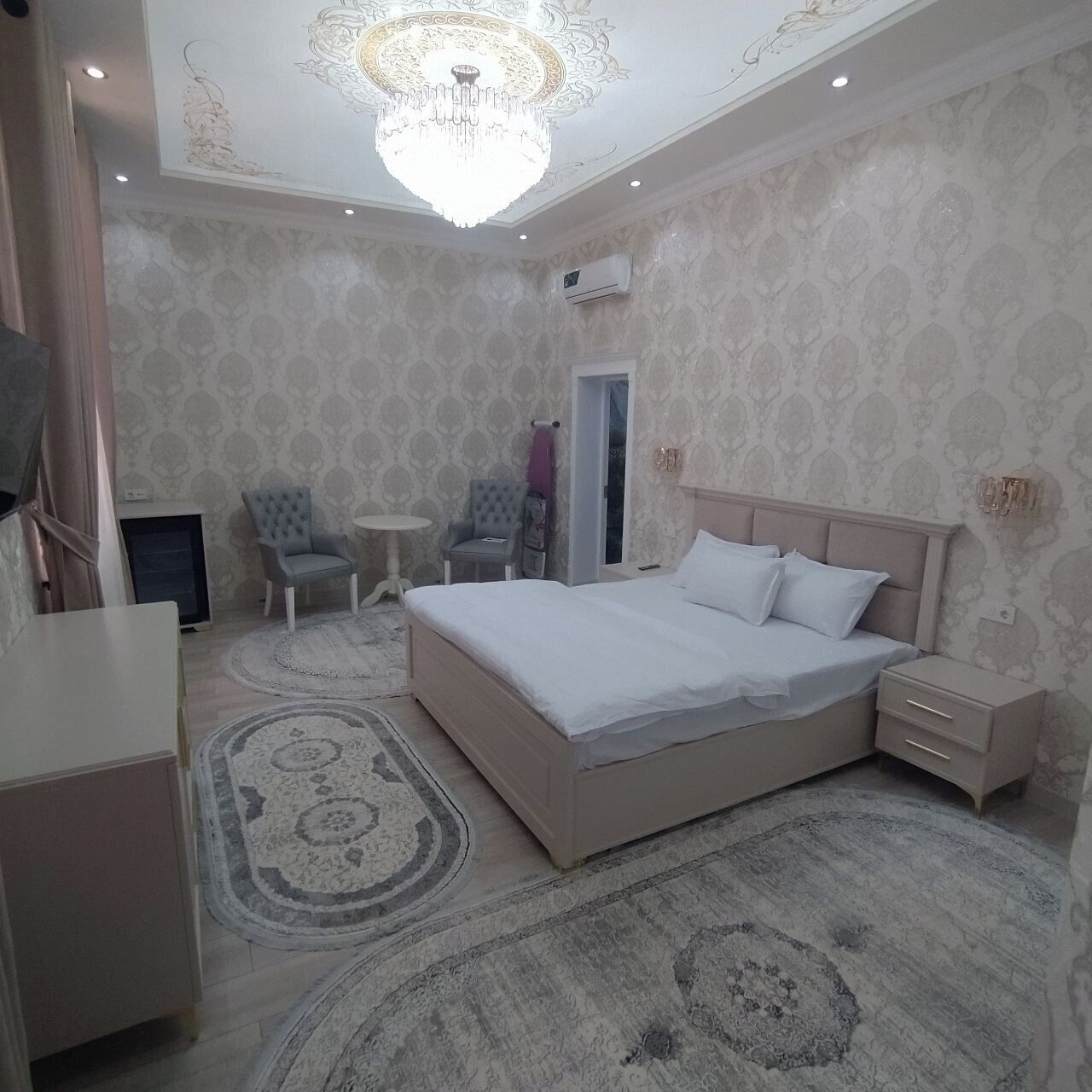 Luxury Double Room, Non Smoking, City View | Hypo-allergenic bedding, minibar, desk, laptop workspace