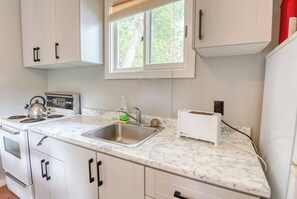 Microwave, oven, stovetop