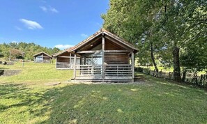 Exterior - Gite de France 4 People (Verneuil-sur-Vienne)