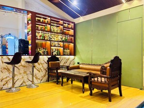 Minibar - Bailey's Castle Villa (Khandala)