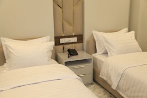 1 bedroom, in-room safe, desk, laptop workspace