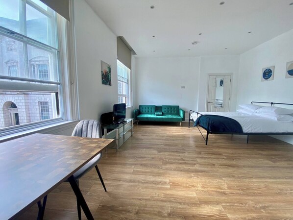 1 bedroom, iron/ironing board, bed sheets