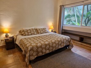 2 bedrooms, iron/ironing board, Internet, bed sheets - Luxurious Apartment in Playacar with Golf (Playa del Carmen)