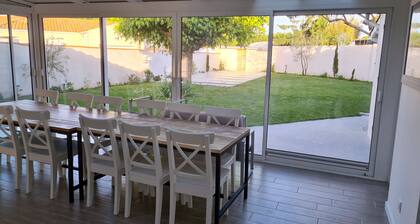 Spacious villa with large pool and gardens, sleeps 6 to 12