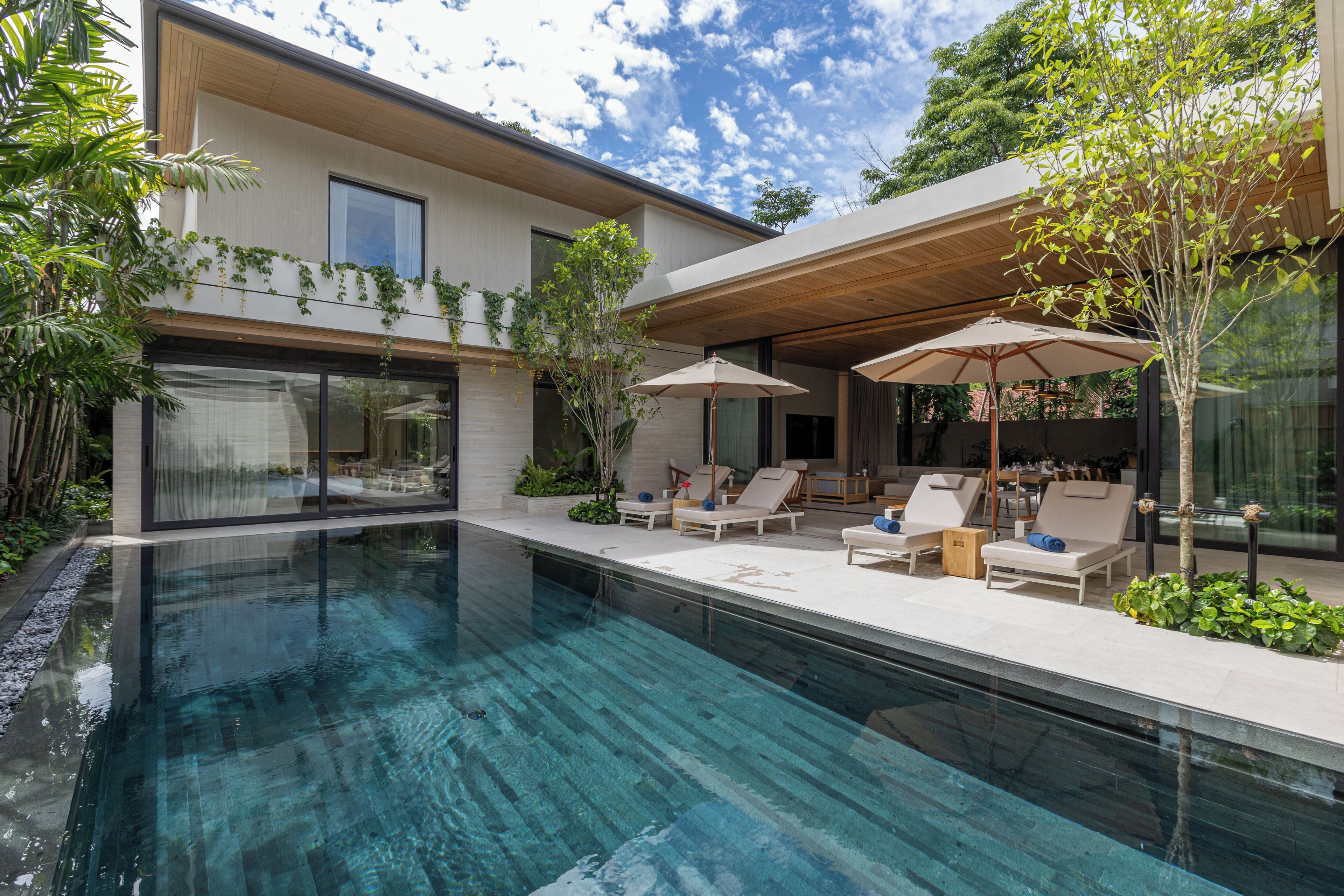 Villa 3 | In-room safe, individually decorated, blackout drapes