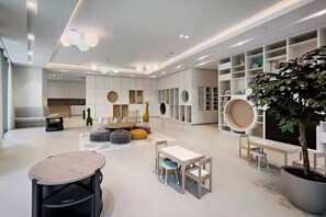 Innen-Kinderspielplatz