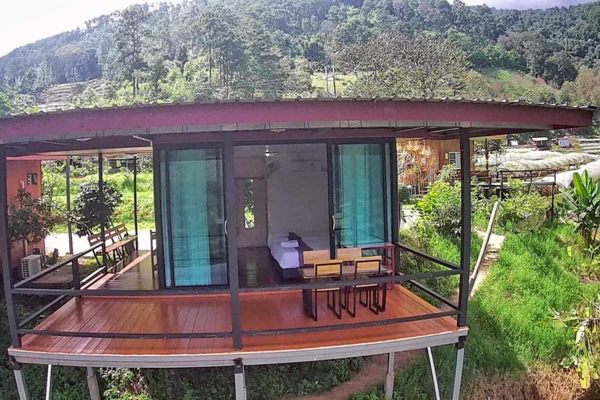 Deluxe Double Room, Hill View | Bed sheets
