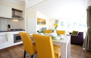 Chalet | Tempat makan
