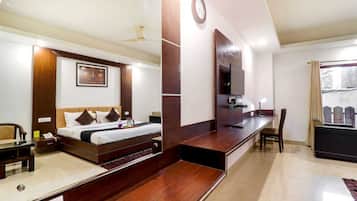 Classic Single Room, Courtyard View | Blackout curtains, iron/ironing board, free WiFi