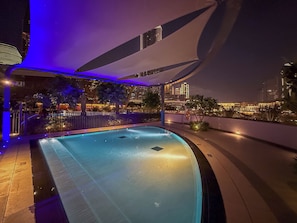 Piscina externa