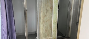 R2Quiet country setting close to ski fields, Levels Raceway and Fonterra factory