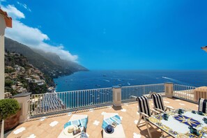 Outdoor dining - King Apartment - Positano Center (Positano)