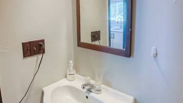 Savon, papier de toilette