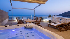 2 bedrooms - Posto Serene With Jacuzzi (Minoa Pediada)