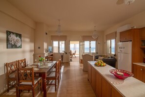 2 bedrooms - Posto Serene With Jacuzzi (Minoa Pediada)