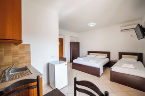 WiFi (free) - La Luna Resort (Ksamil)