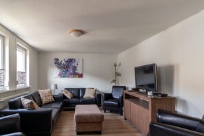 Living room - Spacious Holiday Home Near Winterberg (Winterberg)