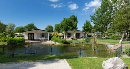 Nice Chalet Near a Swimming Lake