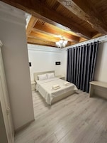 Deluxe Single Room, Garden View | Premium bedding, down comforters, Select Comfort beds