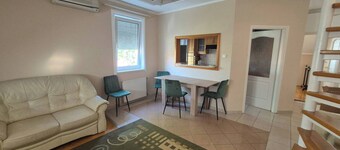 Mathias, a Spacious 2-bedroom Apartment With 2 Bathrooms & Private Parking