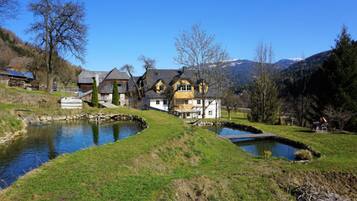 Apartment | Exterior