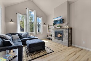 TV connectée, cheminée