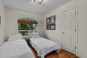 3 bedrooms, desk, iron/ironing board, free WiFi - East Bend Home w/ Deck + Trail Access + Sauna (Bend)