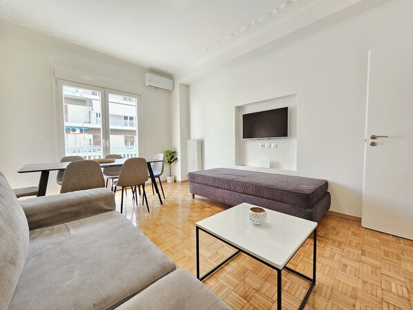 Living area - Casa Divas City Stay (Athens)