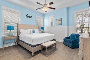 3 bedrooms, iron/ironing board, travel cot, free WiFi - New Listing 3BR Townhome with Golf Cart and Bikes Included, Prominence 30A (Inlet Beach)