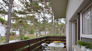 Outdoor dining - Holiday home for six guests (Lignano Sabbiadoro)
