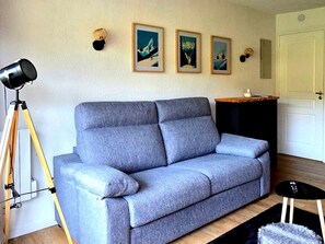 TV - Studio in Les Gets with Wi-Fi, parking, and pets allowed (Les Gets)