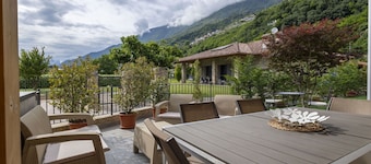 Wonderful villa for 6 people with WIFI, A/C, TV and patio