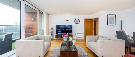 Departamento superior, balcón | Área de sala de estar